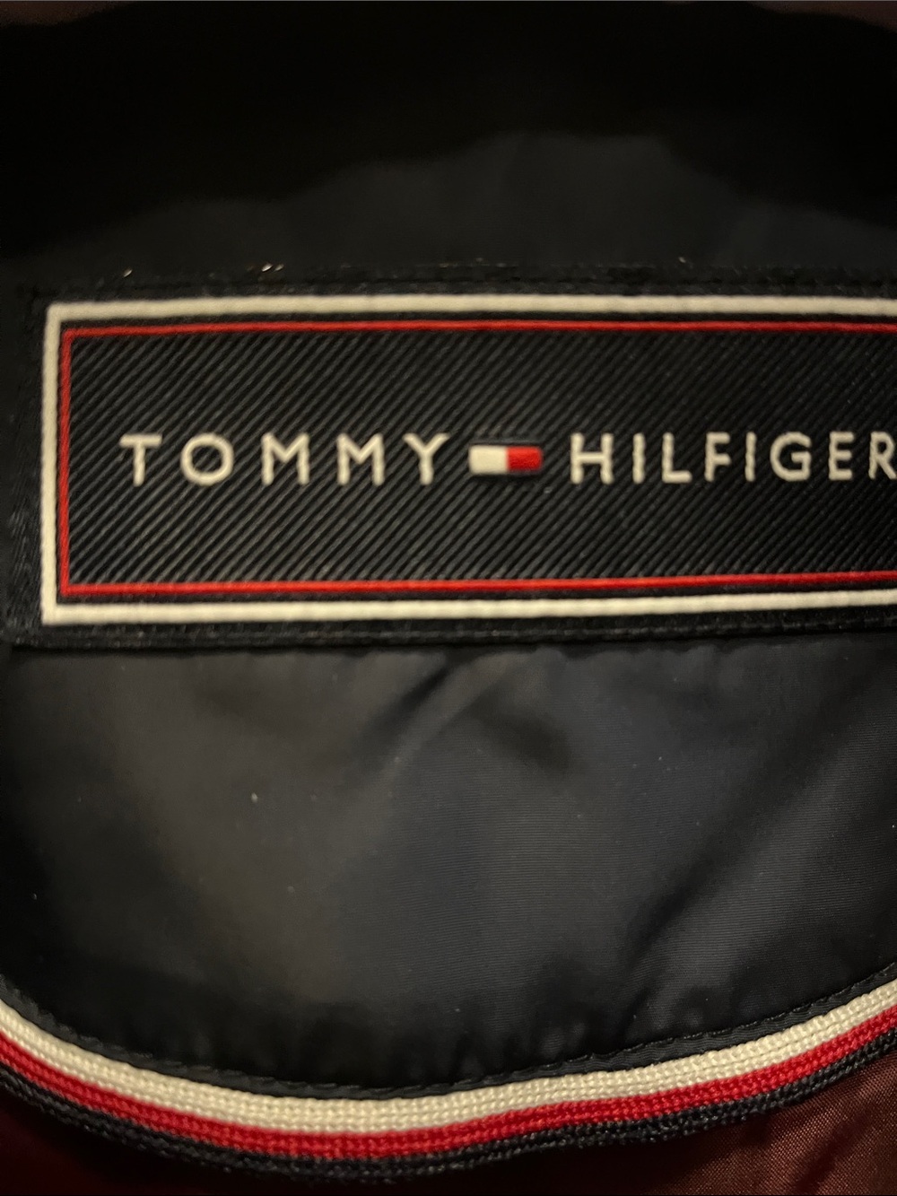 Tommy Hilfiger Navy Quilted Puffer Vest with Maroon Lining - Picture 3 of 5